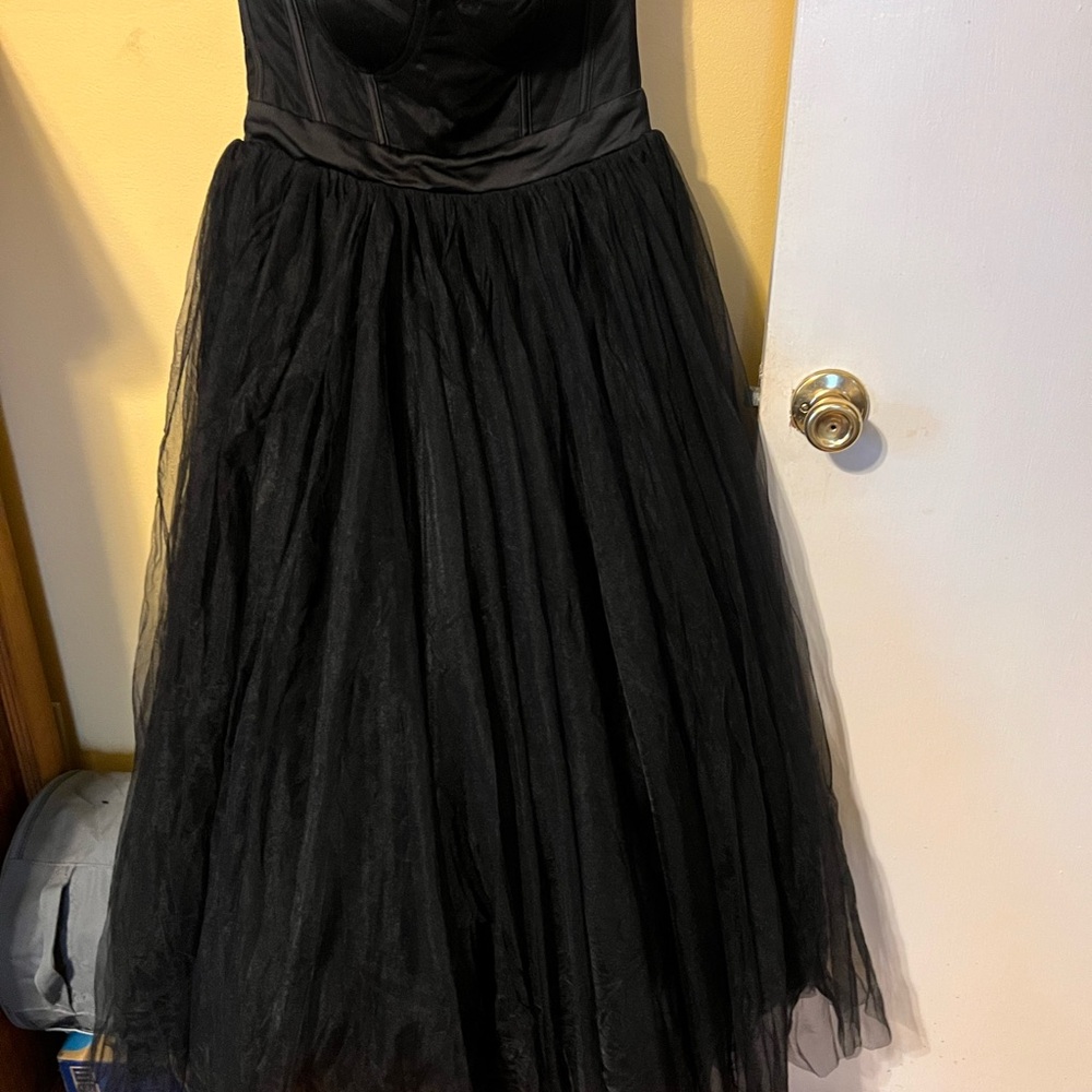 Fashion Nova Black Strapless Dress